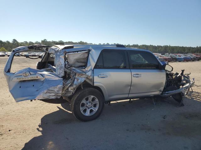 Photo 3 from auction – 2019 TOYOTA 4RUNNER SR5 with VIN JTEZU5JRXK5202996