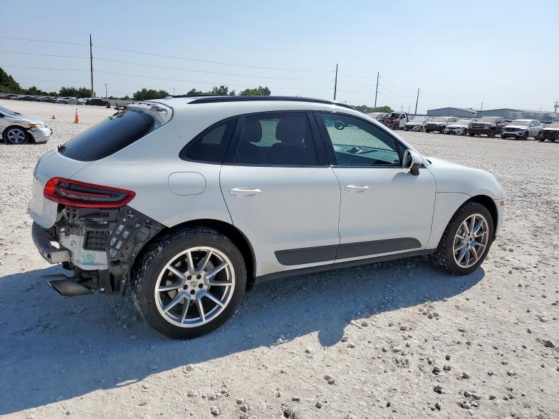 Photo 3 from auction – 2016 PORSCHE MACAN S with VIN WP1AB2A53GLB46047