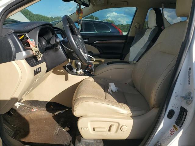 Photo 7 from auction – 2017 TOYOTA HIGHLANDER with VIN 5TDDGRFH2HS032391