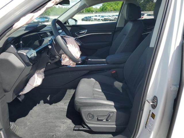 Photo 7 from auction – 2024 AUDI Q8 E-TRON with VIN WA15AAGE5RB030150