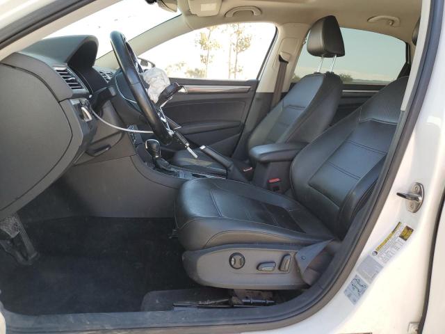 Photo 7 from auction – 2017 VOLKSWAGEN PASSAT SE with VIN 1VWGT7A35HC034191