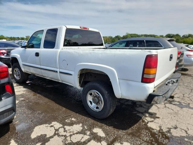 Фото 2 с аукциона – 2001 GMC SIERRA C25 с VIN 1GTHC29111E343034