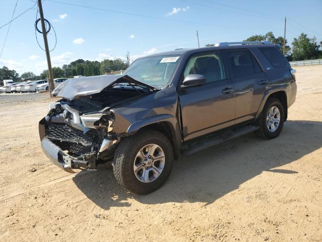 Zdjęcie 1 z aukcji – 2017 TOYOTA 4RUNNER SR z VIN JTEZU5JR2H5155567