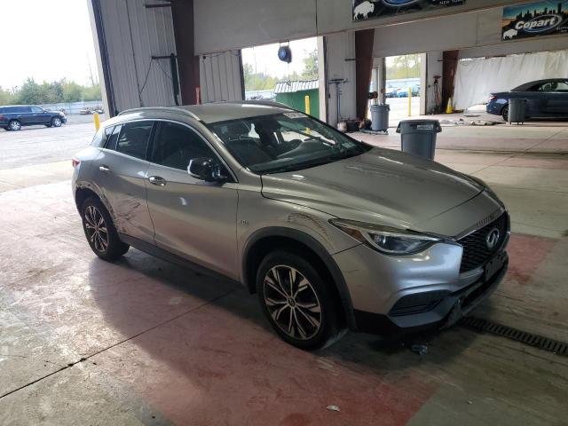 Photo 4 from auction – 2017 INFINITI QX30 BASE with VIN SJKCH5CR2HA025918
