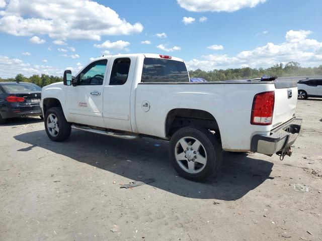 Photo 2 from auction – 2011 GMC SIERRA K25 with VIN 1GT220CG3BZ448176