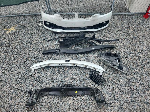 Photo 12 from auction – 2017 BMW 320 I with VIN WBA8E1G58HNU15011