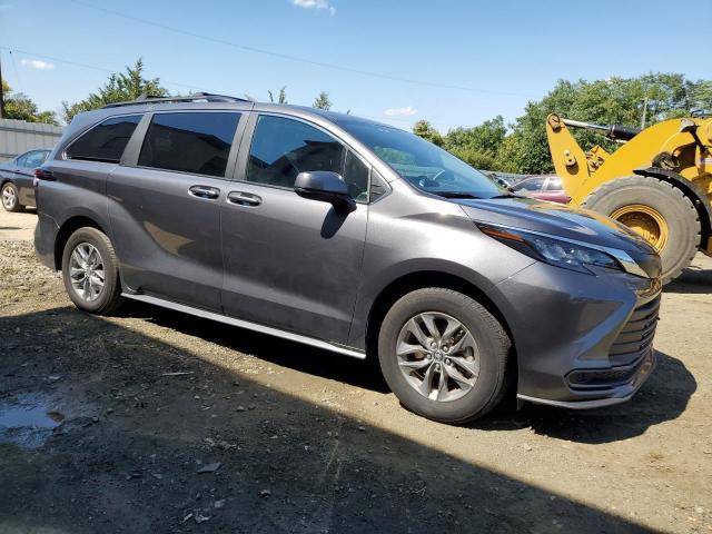 Photo 4 from auction – 2025 TOYOTA SIENNA LE with VIN 5TDKSKFC2SS159277