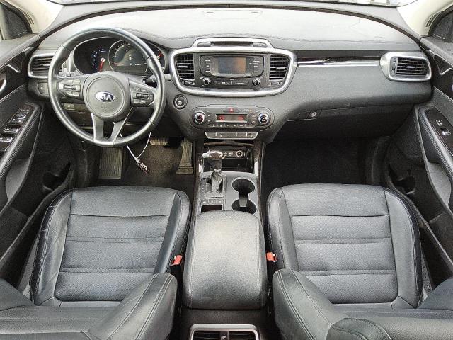 Photo 8 from auction – 2016 KIA SORENTO EX with VIN 5XYPHDA13GG051163