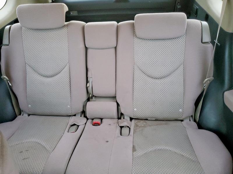 Photo 10 from auction – 2006 TOYOTA RAV4 with VIN JTMBK33V266004746