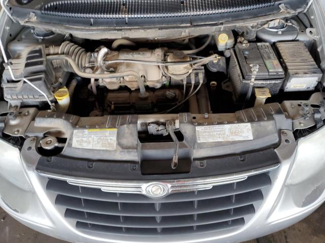 Photo 12 from auction – 2006 CHRYSLER TOWN & COU with VIN 2A4GP44R96R905856