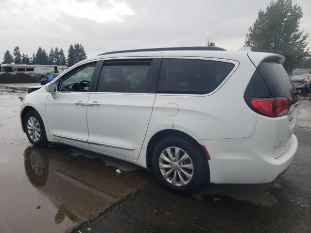 Photo 2 from auction – 2017 CHRYSLER PACIFICA TOURING L with VIN 2C4RC1BG0HR720608
