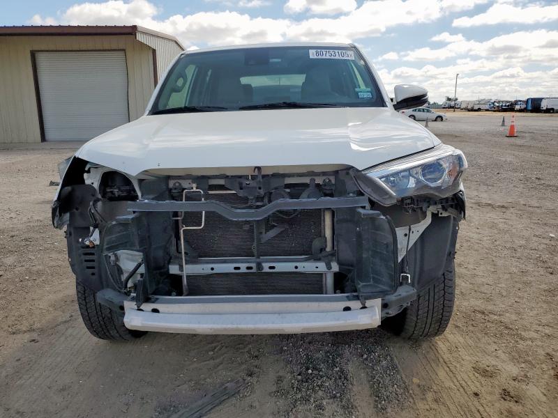 Photo 5 from auction – 2022 TOYOTA 4RUNNER SR with VIN JTEFU5JR7N5263374