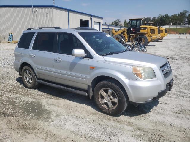 Photo 4 from auction – 2006 HONDA PILOT EX with VIN 5FNYF28646B024057