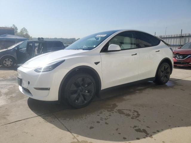 TESLA MODEL Y 2024 with VIN 7SAYGDEEXRF149852 - Photo from auction