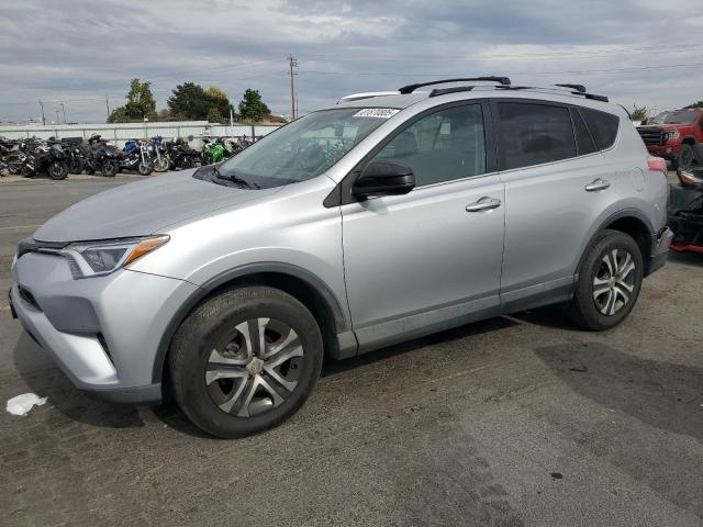 TOYOTA RAV4 LE 2017 z numerem VIN 2T3BFREV0HW604266 - Zdjęcie z aukcji