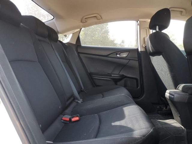 Photo 10 from auction – 2018 HONDA CIVIC LX with VIN 2HGFC2F67JH043371