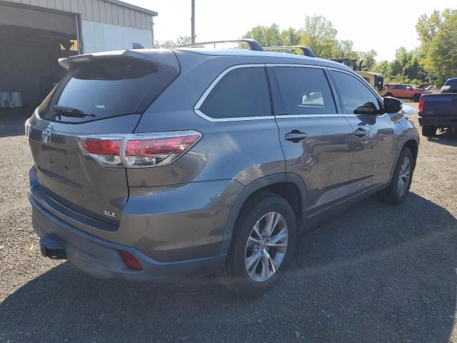 Photo 3 from auction – 2014 TOYOTA HIGHLANDER with VIN 5TDKKRFH9ES029196