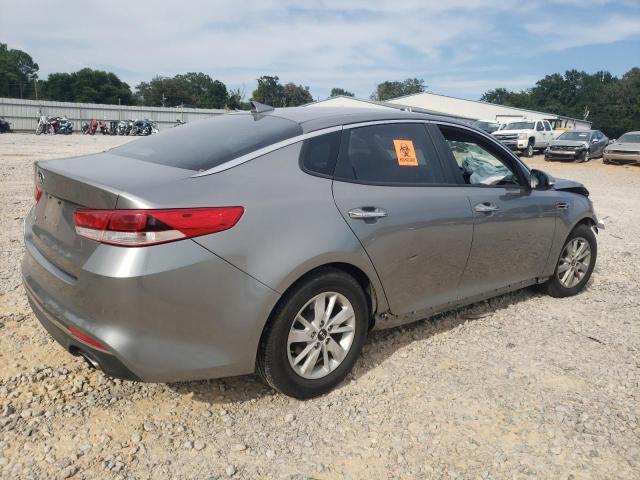 Photo 3 from auction – 2018 KIA OPTIMA LX with VIN 5XXGT4L31JG196128