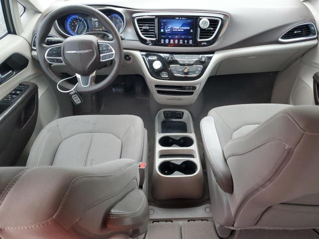 Photo 8 from auction – 2017 CHRYSLER PACIFICA T with VIN 2C4RC1DG1HR608977