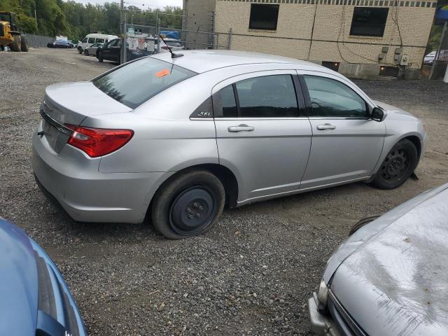 Photo 3 from auction – 2012 CHRYSLER 200 LX with VIN 1C3CCBABXCN281977