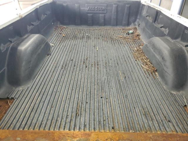Photo 10 from auction – 2002 CHEVROLET SILVERADO with VIN 1GCEK14V32Z251007