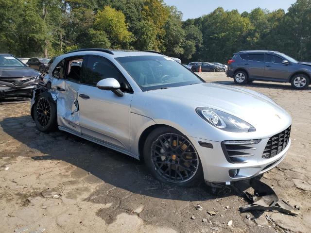 Photo 4 from auction – 2017 PORSCHE MACAN S with VIN WP1AB2A55HLB15254