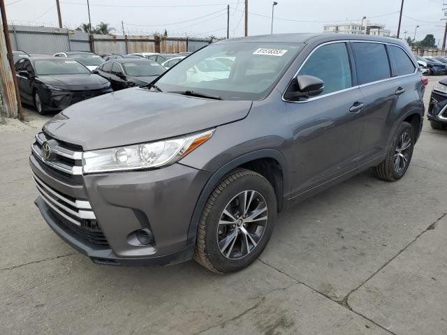 TOYOTA HIGHLANDER 2017 with VIN 5TDZARFH0HS031084 - Photo from auction