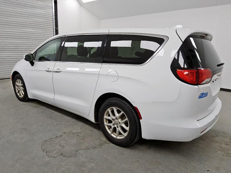 Photo 2 from auction – 2017 CHRYSLER PACIFICA L with VIN 2C4RC1CG8HR764922