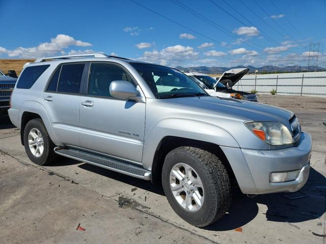 Photo 4 from auction – 2004 TOYOTA 4RUNNER LIMITED with VIN JTEBU17R140021898