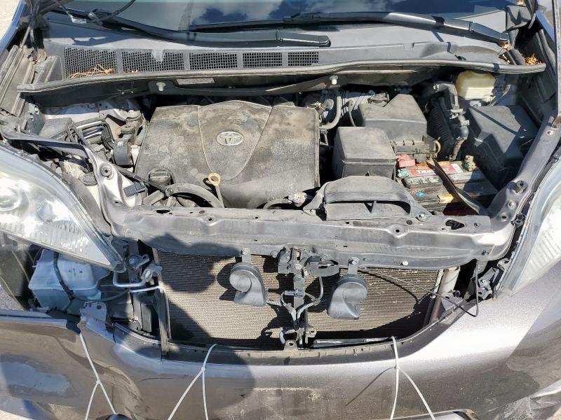 Photo 12 from auction – 2017 TOYOTA SIENNA XLE with VIN 5TDYZ3DC0HS800059