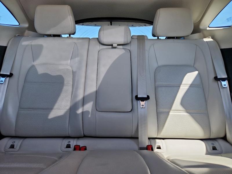 Photo 10 from auction – 2020 JAGUAR E-PACE with VIN SADFK2FX9L1011618
