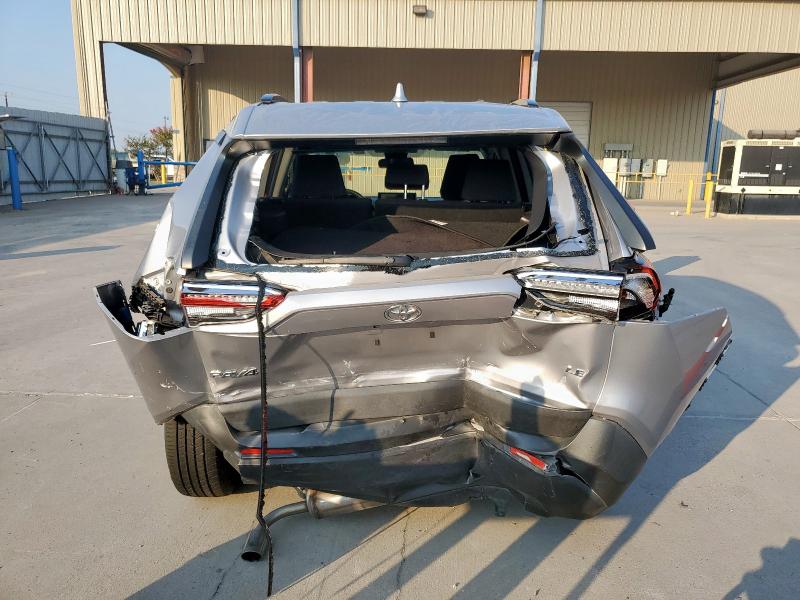 Photo 6 from auction – 2021 TOYOTA RAV4 LE with VIN JTMH1RFVXMD523337