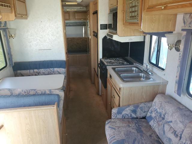 Photo 6 from auction – 1999 FORD RV with VIN 3FCMF53S3XJA11545