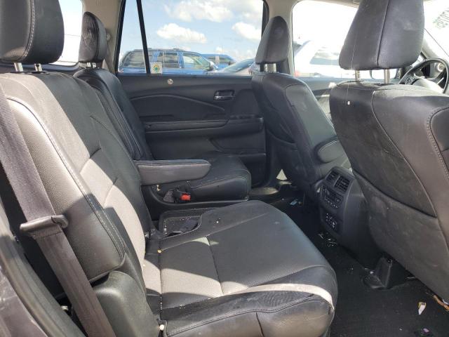 Photo 11 from auction – 2018 HONDA PILOT ELIT with VIN 5FNYF6H03JB004443