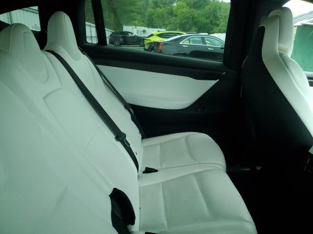 Photo 10 from auction – 2019 TESLA MODEL X with VIN 5YJXCAE4XKF154355