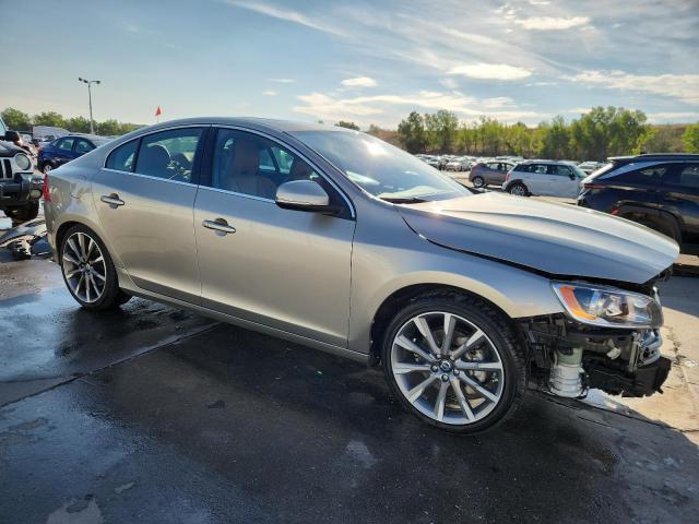 Photo 4 from auction – 2015 VOLVO S60 PREMIE with VIN YV1612TK0F2340773