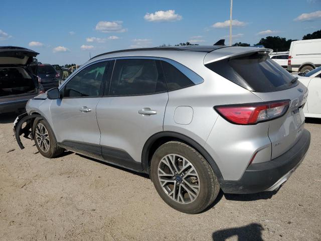 Photo 2 from auction – 2020 FORD ESCAPE SEL with VIN 1FMCU0H64LUA45770