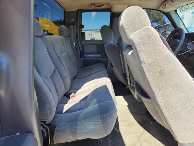 Photo 10 from auction – 2004 CHEVROLET SILVERADO with VIN 2GCEC19V141191925
