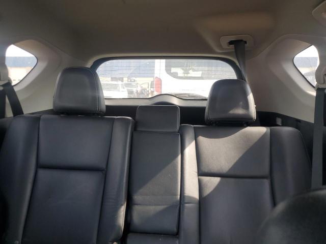 Photo 10 from auction – 2017 TOYOTA RAV4 LIMIT with VIN 2T3DFREV0HW561329