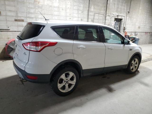 Photo 3 from auction – 2016 FORD ESCAPE SE with VIN 1FMCU9GX1GUB63473