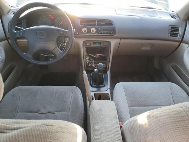 Photo 8 from auction – 1996 HONDA ACCORD LX with VIN 1HGCD5534TA248317
