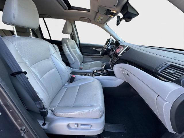 Photo 5 from auction – 2019 HONDA RIDGELINE with VIN 5FPYK3F71KB009532