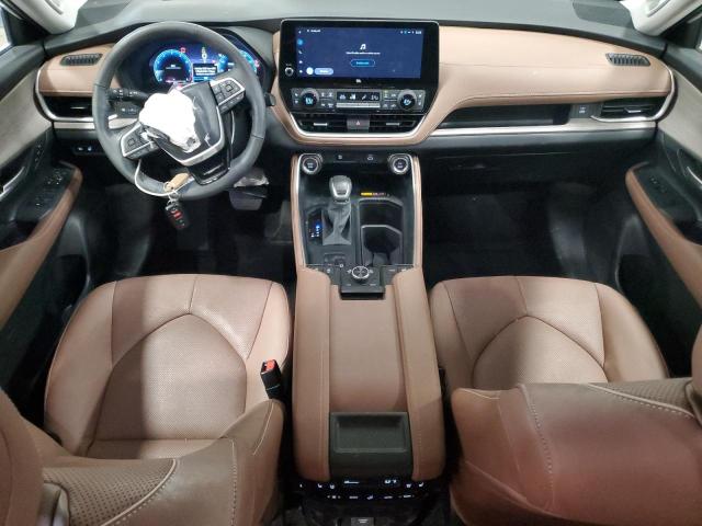 Photo 8 from auction – 2024 TOYOTA GRAND HIGH with VIN 5TDAAAB54RS069560