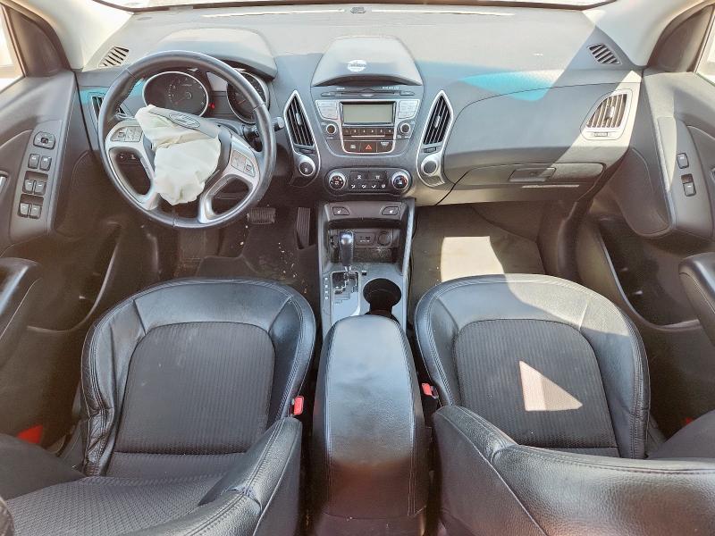 Photo 8 from auction – 2012 HYUNDAI TUCSON GLS with VIN KM8JUCAC2CU477539