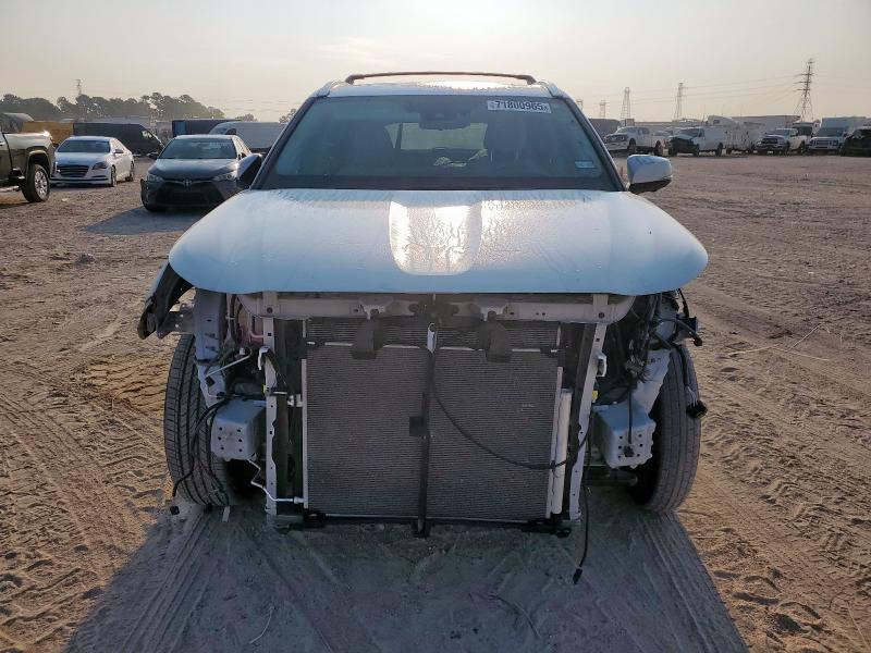 Photo 5 from auction – 2024 TOYOTA HIGHLANDER with VIN 5TDKDRAH2RS544080