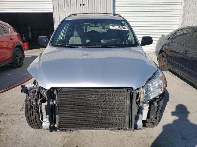 Photo 5 from auction – 2006 TOYOTA RAV4 with VIN JTMZD33V465020879