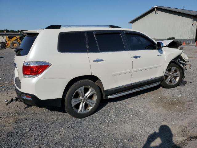 Photo 3 from auction – 2011 TOYOTA HIGHLANDER with VIN 5TDYK3EHXBS035562