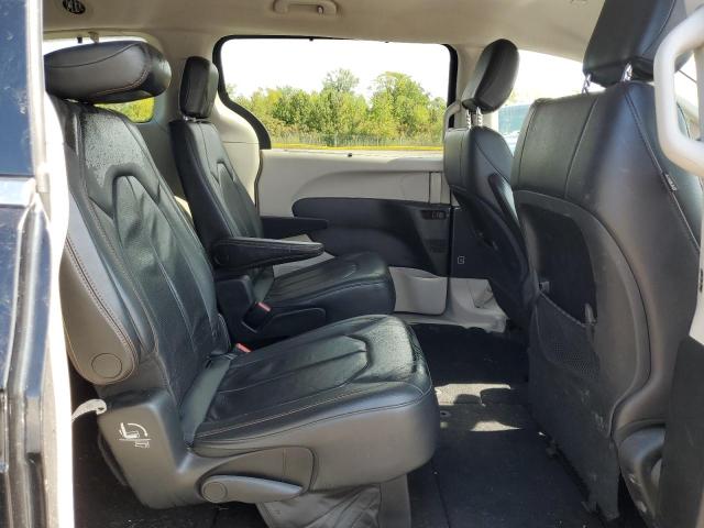 Photo 11 from auction – 2018 CHRYSLER PACIFICA T with VIN 2C4RC1BG0JR154181