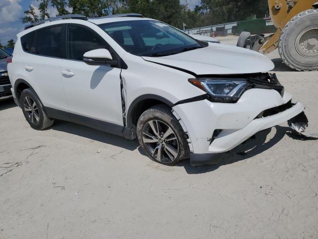 Photo 4 from auction – 2018 TOYOTA RAV4 ADVEN with VIN 2T3WFREV5JW514845