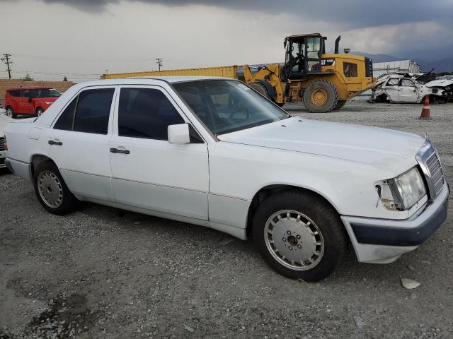 Photo 4 from auction – 1990 MERCEDES-BENZ 300 E with VIN WDBEA30D6LB280621